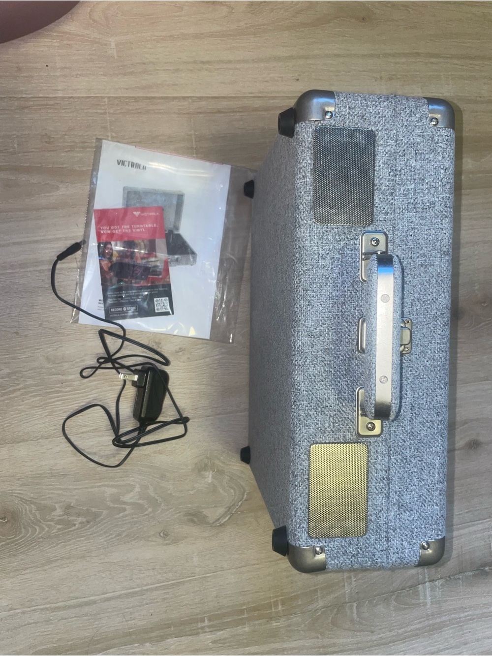 Victrola VSC-450SB Journey + Signature Series Portable Suitcase Record Player - Picture 15 of 15